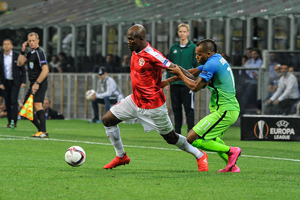 进攻也让他 进攻也让他